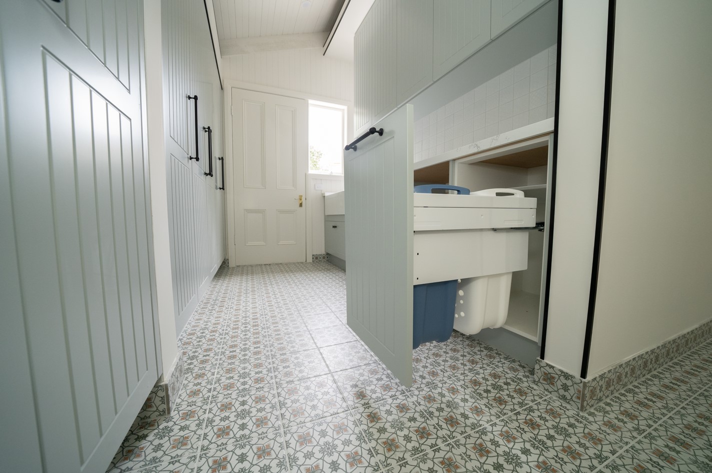 bettina ct 1
