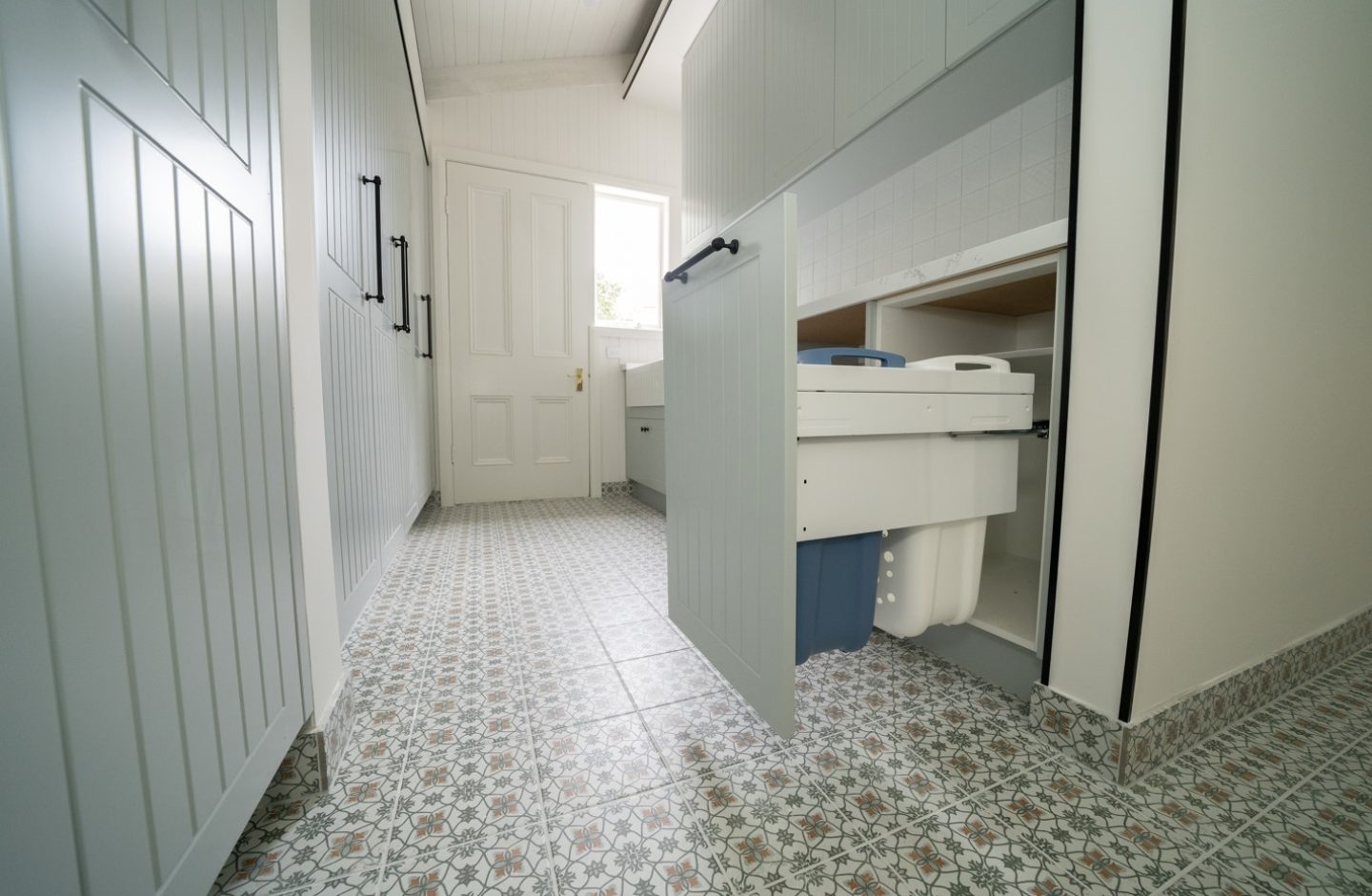 bettina ct 1